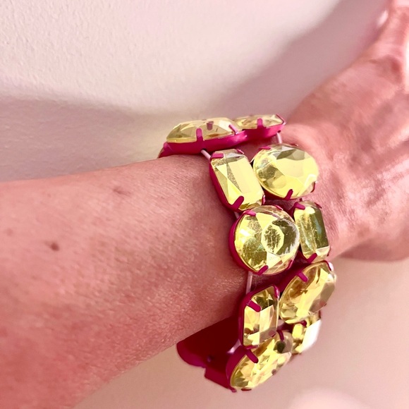 H&M pink enamel & yellow rhinestone  elastic bracelet 🩷💛 - Picture 3 of 6